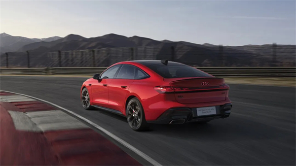 全新上汽奥迪A5L Sportback正式上市，限时臻享价25.99万元起